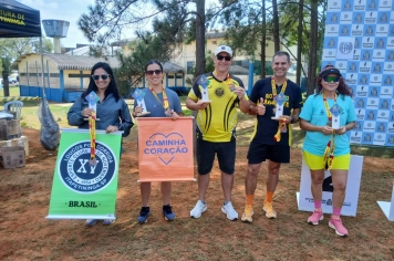 Foto relacionada - Mais de 50 atletas participaram do Festival de Atletismo 55+ realizado na Pista da FKB pela Prefeitura de Itapetininga