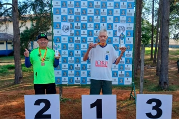 Foto relacionada - Corredores de Itapetininga sobem ao pódio no Festival de Atletismo 55+ realizado na Pista da FKB pela Prefeitura de Itapetininga