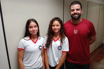 Foto relacionada - Atletas do Xadrez de Itapetininga se destacam nos Jogos Escolares no Ginásio Municipal “Ayrton Senna da Silva”