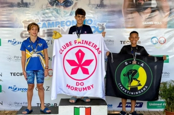 Foto - Ouro, prata e bronze são conquistas dos atletas de Natação que representaram Itapetininga no 10º Campeonato Guilherme Guido