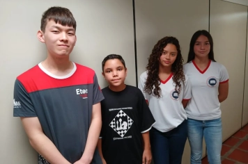 Foto relacionada - Atletas do Xadrez de Itapetininga se destacam nos Jogos Escolares no Ginásio Municipal “Ayrton Senna da Silva”