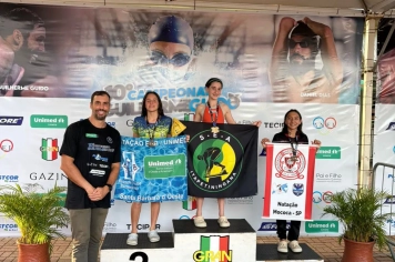 Foto relacionada - Ouro, prata e bronze são conquistas dos atletas de Natação que representaram Itapetininga no 10º Campeonato Guilherme Guido
