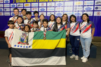 Atletas de Badminton de Itapetininga participam de Etapa Estadual, recebem 12 medalhas e sobem ao pódio em Mococa