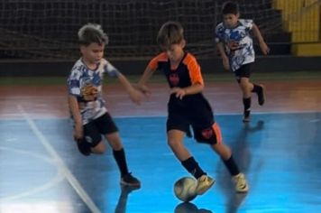 Copa “Vila Nossa Senhora dos Prazeres” reúne jovens atletas em partidas no Ginásio Ayrton Senna