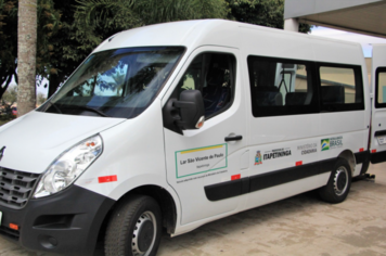 Prefeitura entrega Van adaptada para cadeirante ao Lar São Vicente de Paulo 