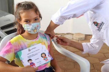 “Dia C” de vacinação contra a Covid em crianças e adultos vacina 1.713 na Policlínica