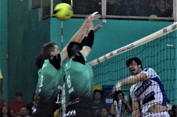 Itapetininga joga em Campinas hoje (21), por uma vitória para chegar à final Paulista de Vôlei