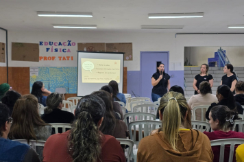 Formação de Agentes de Desenvolvimento Escolar