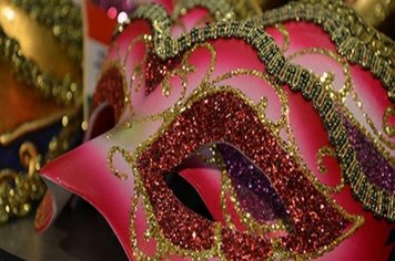 Venha participar dos quatro dias de folia no Carnaval de Itapetininga 