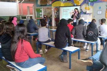 No Dia Internacional contra Bullying e Cyberbullying, Prefeitura de Itapetininga realiza palestra em escola