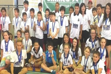 Campeonato de Badminton reuniu atletas de todas as idades