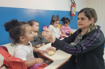  Alimentação nas escolas municipais de Itapetininga irá ficar ainda mais saborosa e nutritiva com a inclusão de ovos mexidos no café da manhã e lanche da tarde; a novidade vai ao encontro dos requisitos do PNAE (Programa Nacional de Alimentação Escolar) 