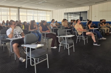 DEISA realiza a 1ª Formação com Profissionais de Apoio Escolar