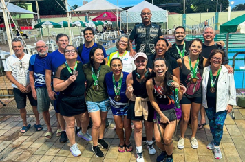 Nadadores da Melhor Idade de Itapetininga se preparam para subir ao pódio no JOMI que será disputado nesta semana