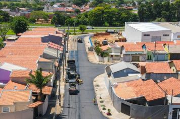 Obras de pavimentação seguem em bairros de Itapetininga