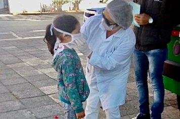 Itapetininga realiza entrega de máscaras em unidade móvel e nos postos de saúde