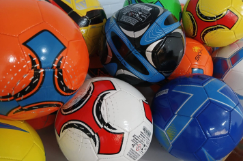 3ª Etapa do “Correr e Caminhar com Saúde” arrecada 900 bolas de capotão que serão doadas ao Fundo Social de Itapetininga