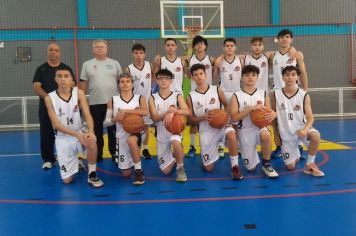 Basquete de Itapetininga vence e é líder na Liga Regional