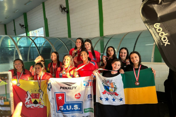 Natação de Itapetininga é Bronze na prova de Revezamento 4 X 200 nos Jogos Regionais