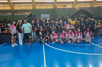 Festival de Tênis de Mesa reúne 120 alunos de 12 escolas no Ginásio Municipal “Ayrton Senna da Silva” de Itapetininga