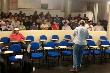 Produtores rurais de Itapetininga discutem Agricultura e Agronegócio
