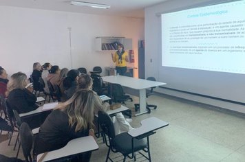 Vigilância Epidemiológica de Itapetininga realiza curso de capacitação para técnicos e enfermeiros