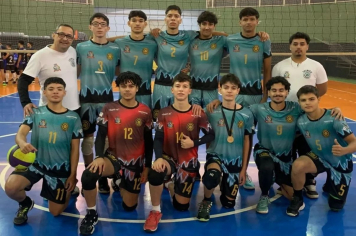 Voleibol Masculino de Itapetininga vence em casa Rio das Pedras por 3 sets a 0