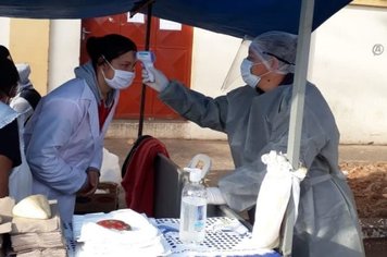 Nova ação de prevenção e conscientização é realizada pela Prefeitura na feira livre da avenida Peixoto Gomide neste domingo (26)