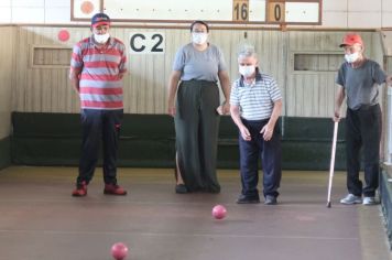 Idosos do Lar São Vicente de Paulo participam de atividades na modalidade 40 + em Itapetininga