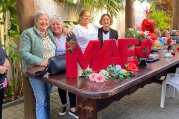 “Espaço da Melhor Idade” reúne 200 frequentadores em homenagem ao Dia das Mães, em Itapetininga