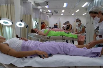 Curso de Massagem Relaxante Energética capacita profissionais em Itapetininga 