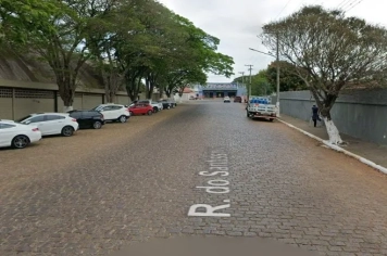 Secretaria de Trânsito informa sobre interdição parcial da Rua do Santíssimo, próximo ao Cemitério São João Batista