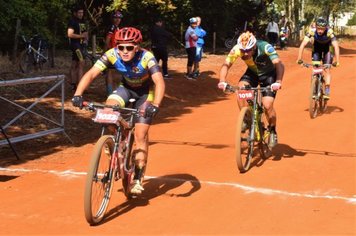 Copa Municipal de Mountain Bike e Passeio Ciclístico, reuniu participantes de toda região