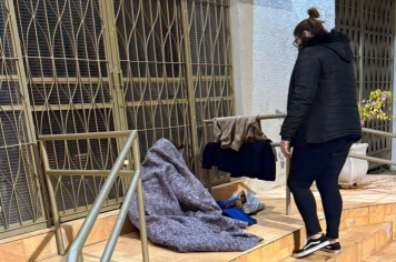 Com previsão de 4º graus nesta semana em Itapetininga, Blitz Sociais para atendimento a pessoas em situação de rua são intensificadas