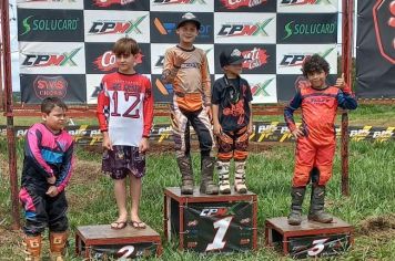 Jovens talentos itapetininganos do Motocross participam de provas regionais em Paranapanema