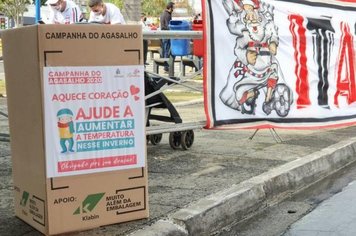  “Pedágio Solidário” arrecada cobertores, roupas e alimentos e contou com ex-jogadores do São Paulo FC