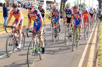 5ª Etapa da Média Paulista movimentou ciclismo