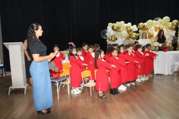 EMEI Prof.ª “Tereza Maria de Macedo Rodrigues” realiza cerimônia de Formatura da Educação Infantil