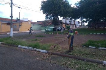 “Itapê + Limpa” segue com serviços nos bairros de Itapetininga