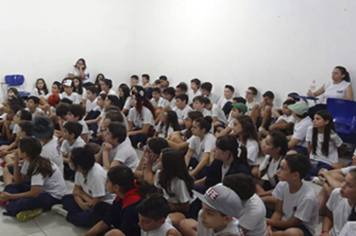 Projeto de educação da Zoonoses já chegou para 3 mil crianças e adolescentes em 2017