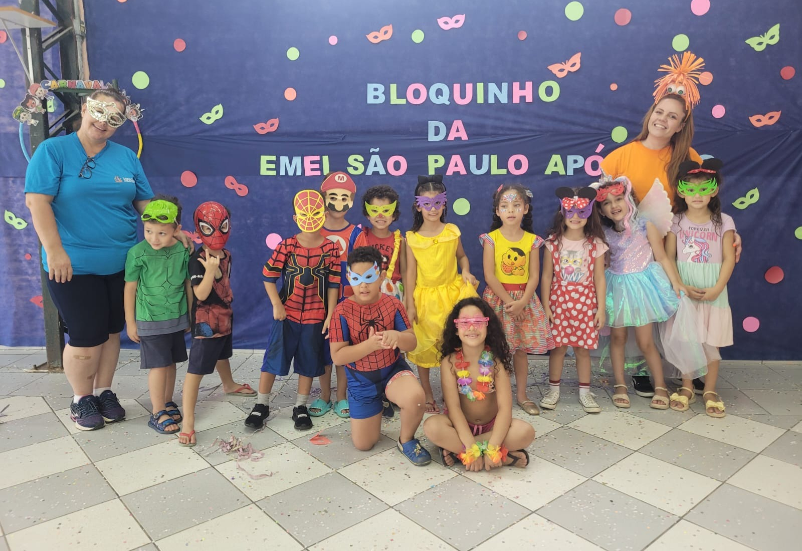 Alunos da EMEI “São Paulo Apóstolo” festejam Carnaval