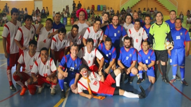 Circo do Tubinho realiza jogo de futebol com a prefeitura de Itapetininga