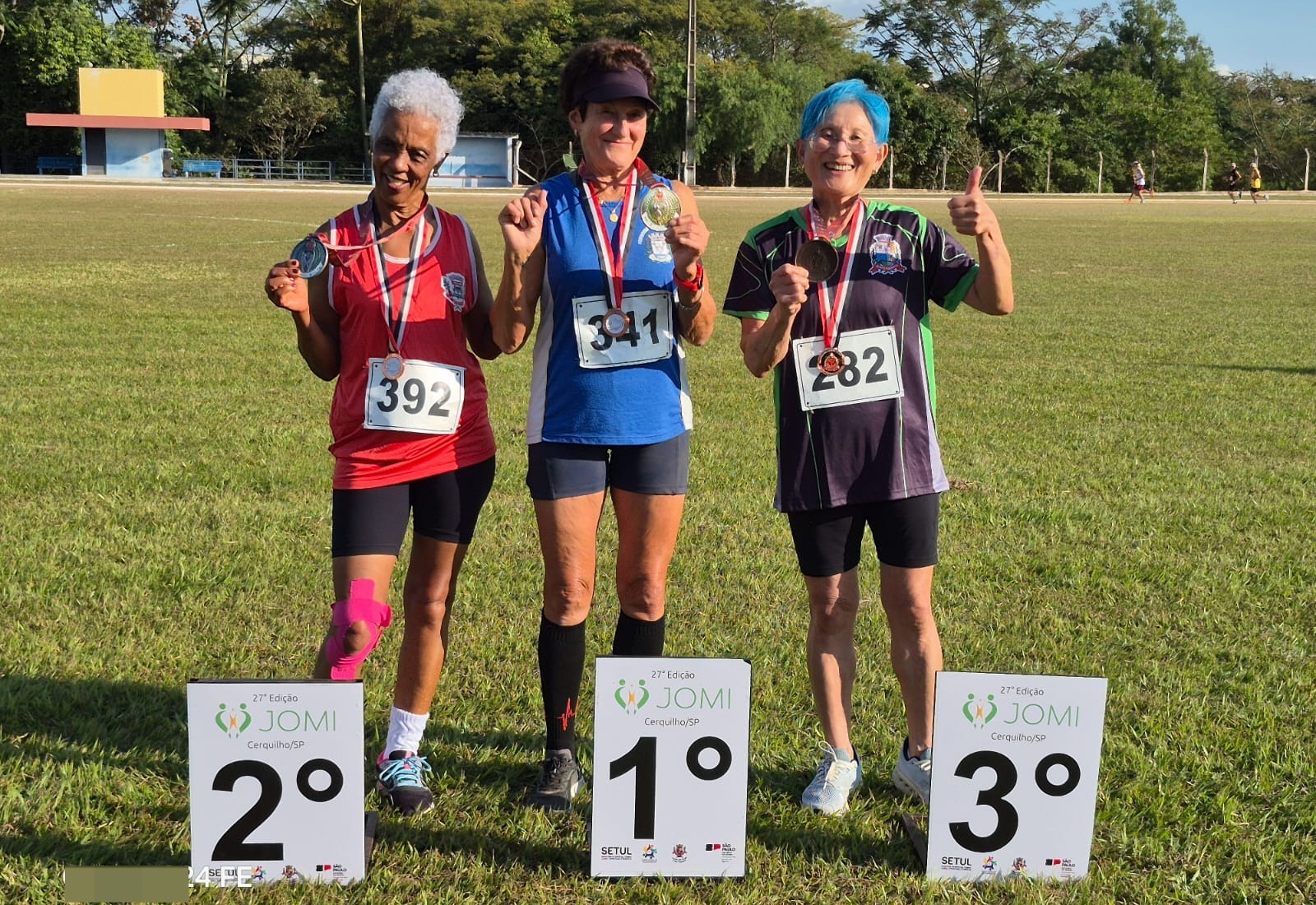 Atletismo de Itapetininga sobe ao pódio durante competições nos Jogos da Melhor Idade (JOMI) em Cerquilho