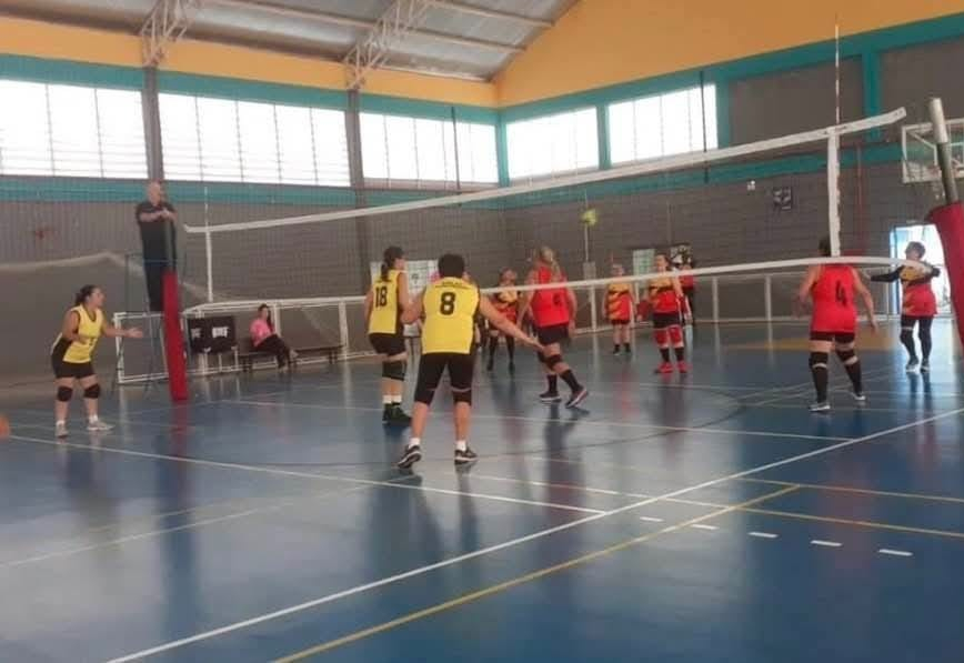 Voleibol Adaptado Feminino 55+ de Itapetininga estará com inscrições abertas no Ginásio “Mário Carlos Martins” a partir do dia 5 de agosto