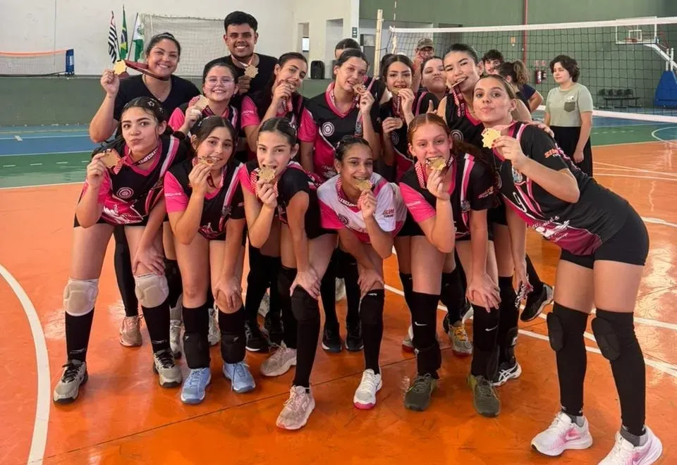 Voleibol Feminino Pré-Mirim de Itapetininga vence Buri e é Campeã pela Liga de Sorocaba e Região