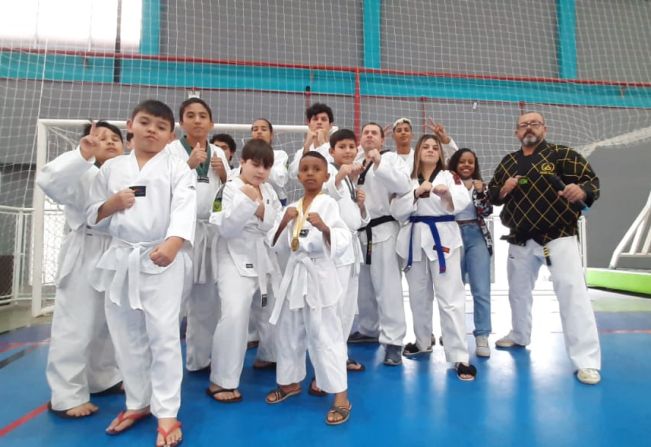 Mais de 100 atletas participam do Evento de Integração de Taekwondo em Itapetininga