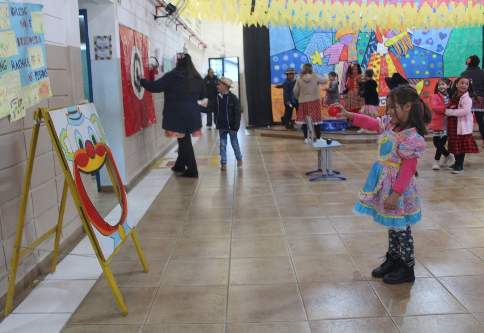 EMEIF “Prof. Francisco Fabiano Alves” promove Sarau Junino