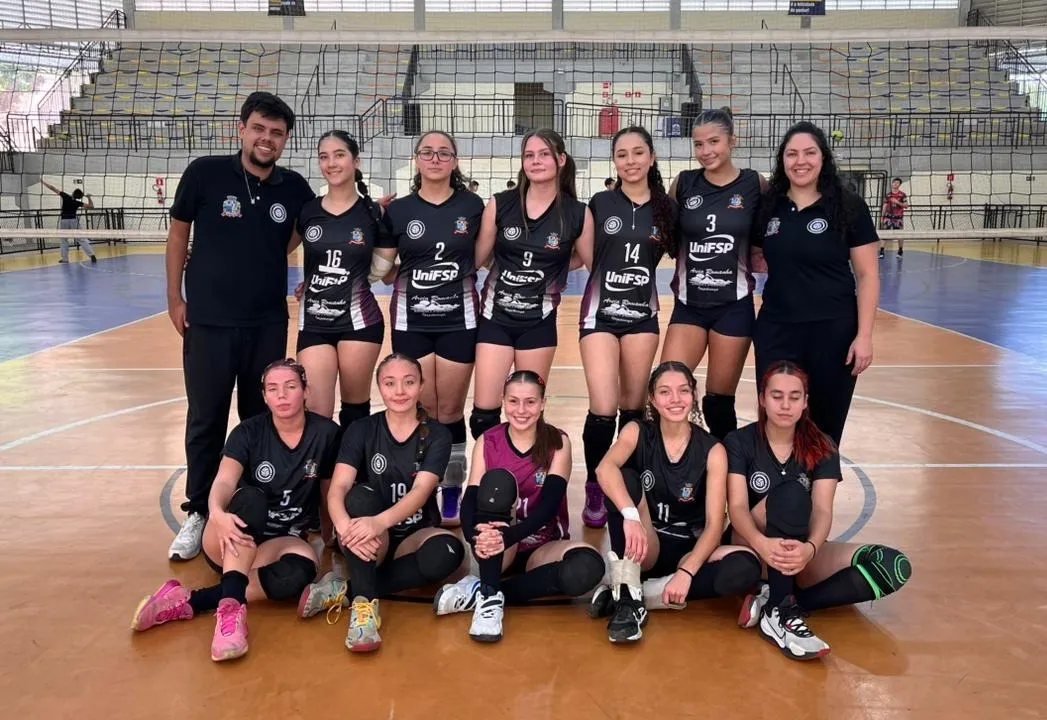 Vôlei Feminino sub 19 de Itapetininga participa dos Jogos da Juventude e também compete pela Liga de Sorocaba e Região