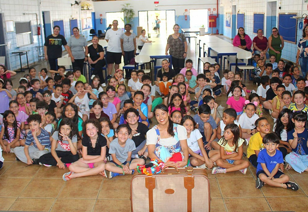 Projeto “Maleta de Histórias: Mitos e Lendas do Mundo” encantam alunos da EMEF Prof.ª Maria Cecília Rolim Nalesso