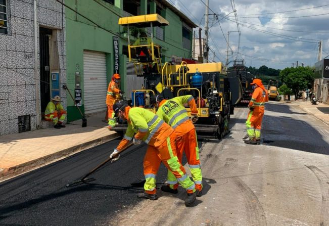 Prefeitura de Itapetininga revitaliza rua da Vila Mazzei para garantir trânsito seguro de motoristas e pedestres